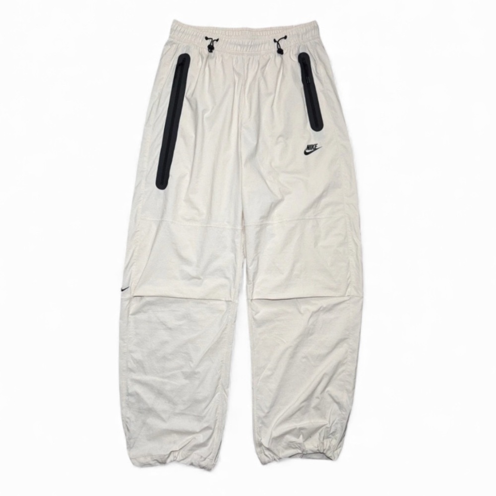 Size XL Nike Tech Pack Men's Woven Oversized Pants joggers HM7158-104 NEW NWT